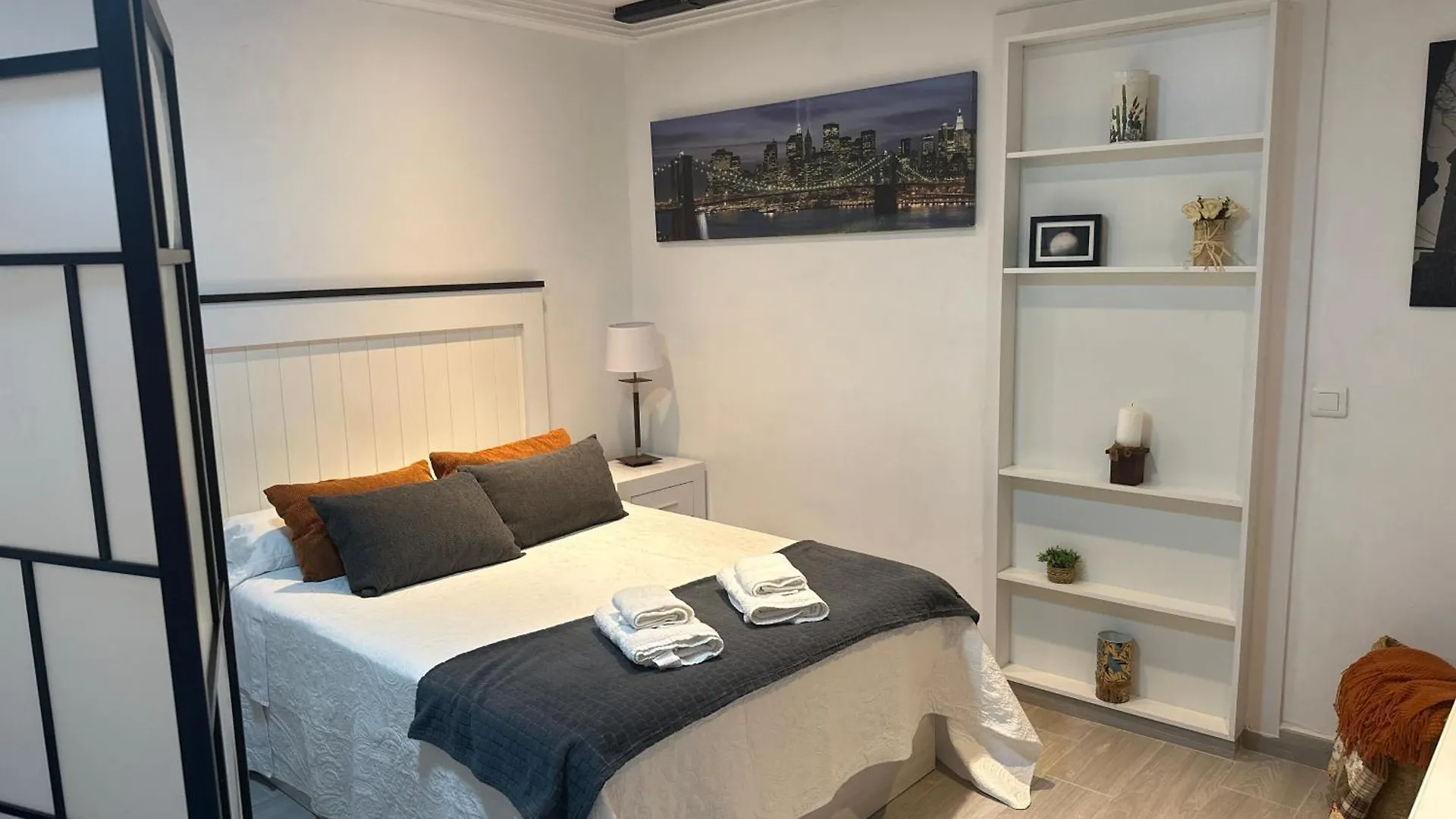 Apartamento Espectacular Loft Con Piscina Comunitaria Junto Al Mar Málaga